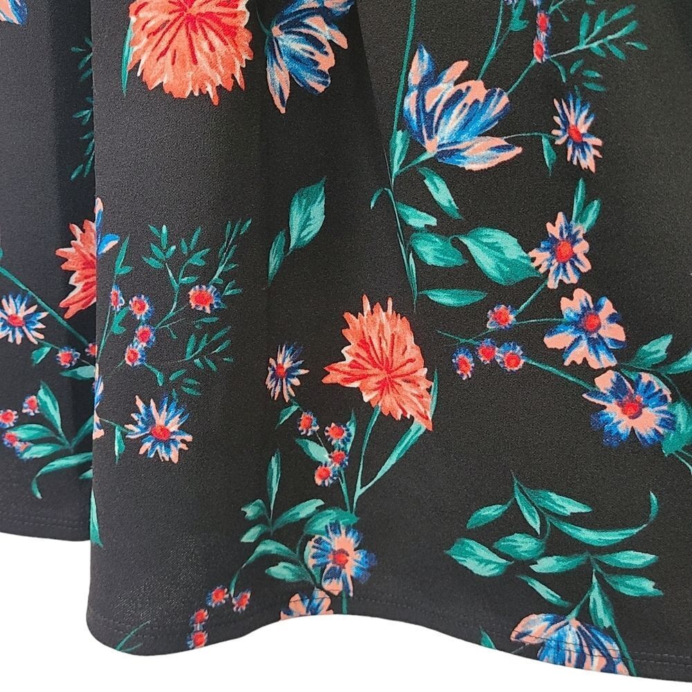 Speechless Fit Flair Skater Strappy Womens Dress Black Floral Size Medium - Picture 10 of 11